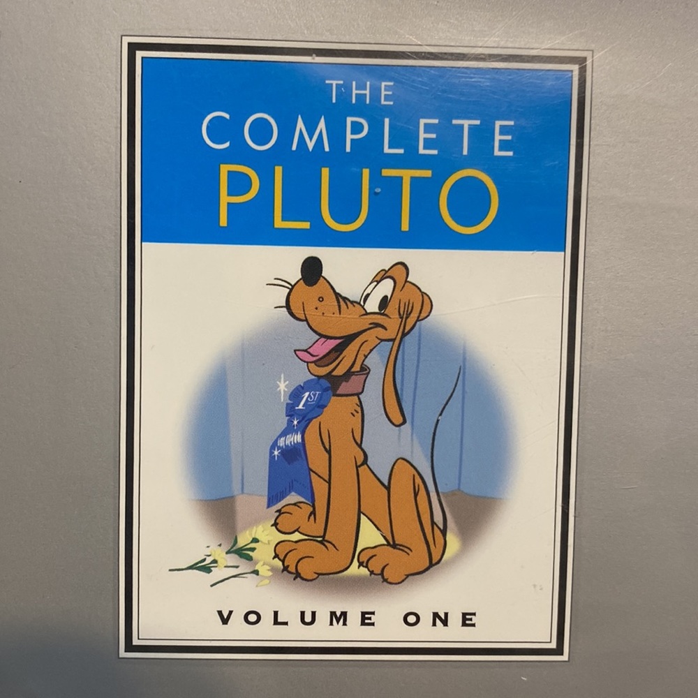 Disney Treasures- The Complete Pluto DVD Set Volume 1 - Picture 2 of 6